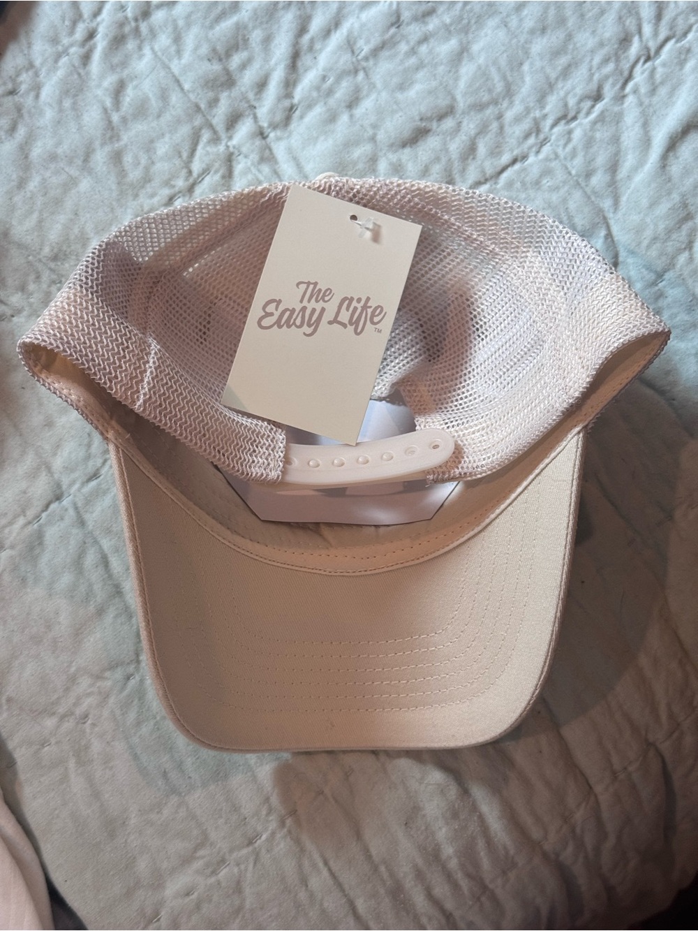New With Tags “Y’all” Men’s Cut Trucker Hat “The Easy Life” Cream Green - Picture 4 of 7